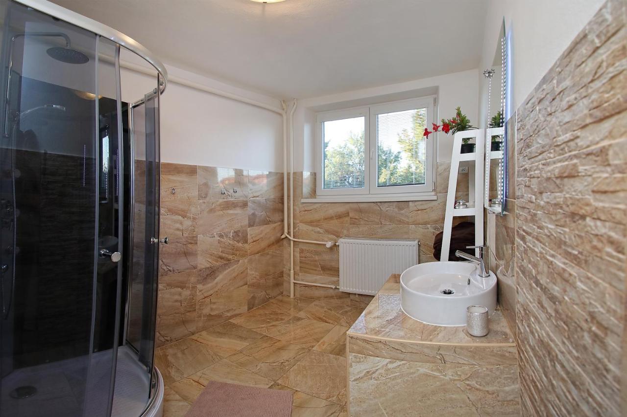 Villa Laura Liptovský Mikuláš Extérieur photo