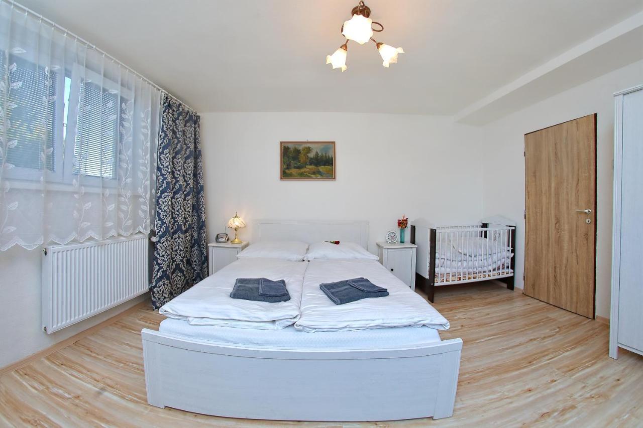 Villa Laura Liptovský Mikuláš Extérieur photo